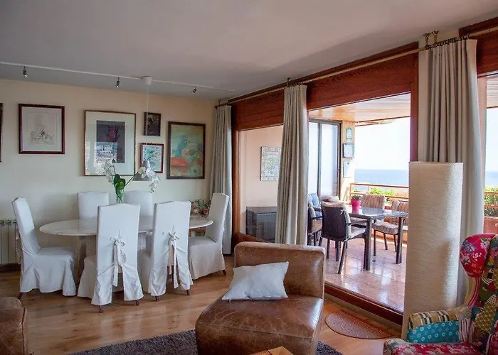 Kerstin Bruns - La Illa With Sea View