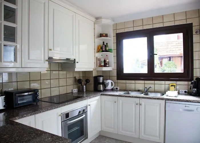 Kerstin Bruns - La Illa With Sea View Lejlighed Tossa de Mar