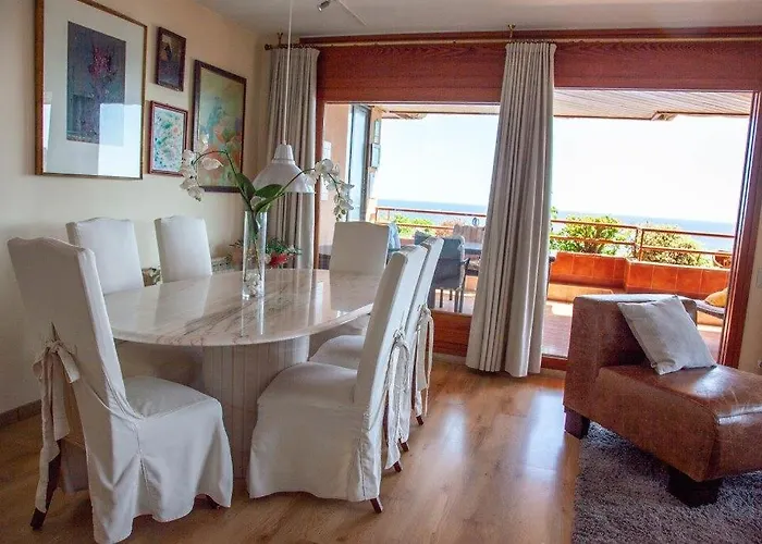 Kerstin Bruns - La Illa With Sea View